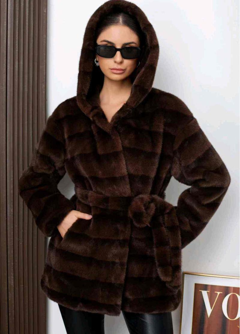 Ecopelliccia donna Vinceotto all'ingrosso modello P-551 - L&Y