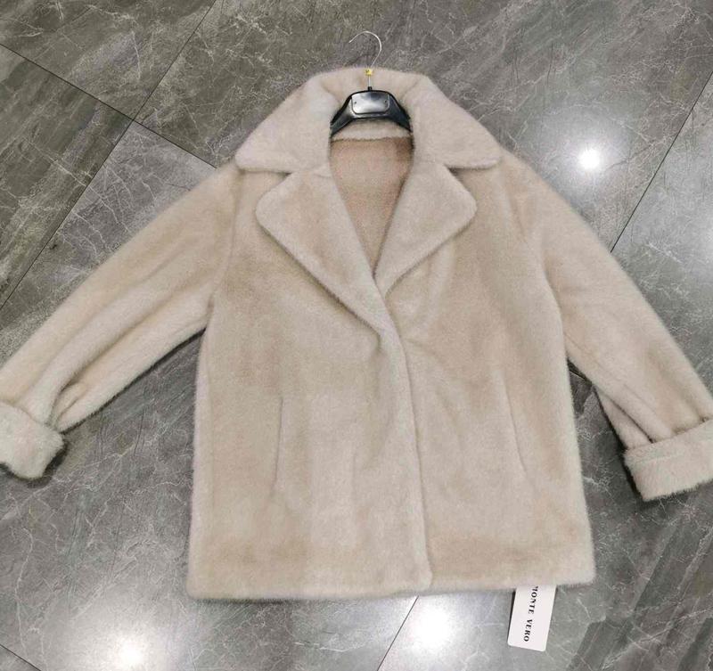 Ecopelliccia donna Monte Vero all'ingrosso modello 1654 - L&Y