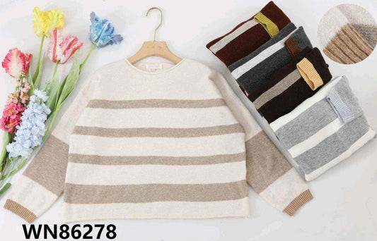 Maglia donna Blu Oltre all'ingrosso modello WN86278 - L&Y