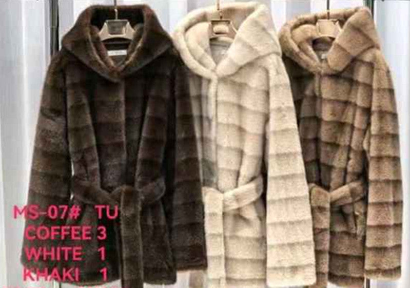 Ecopelliccia donna Miss Kiss all'ingrosso modello MS-07 - L&Y