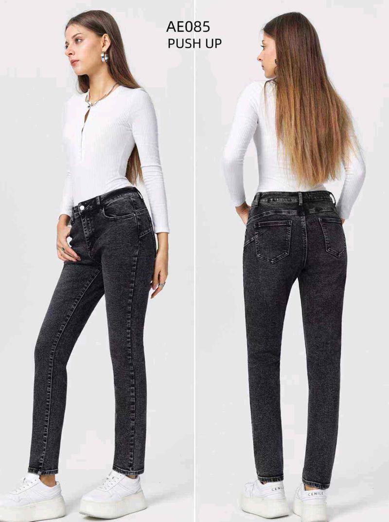 Jeans taglia comoda donna Kiss Pink all'ingrosso modello AE085 - L&Y