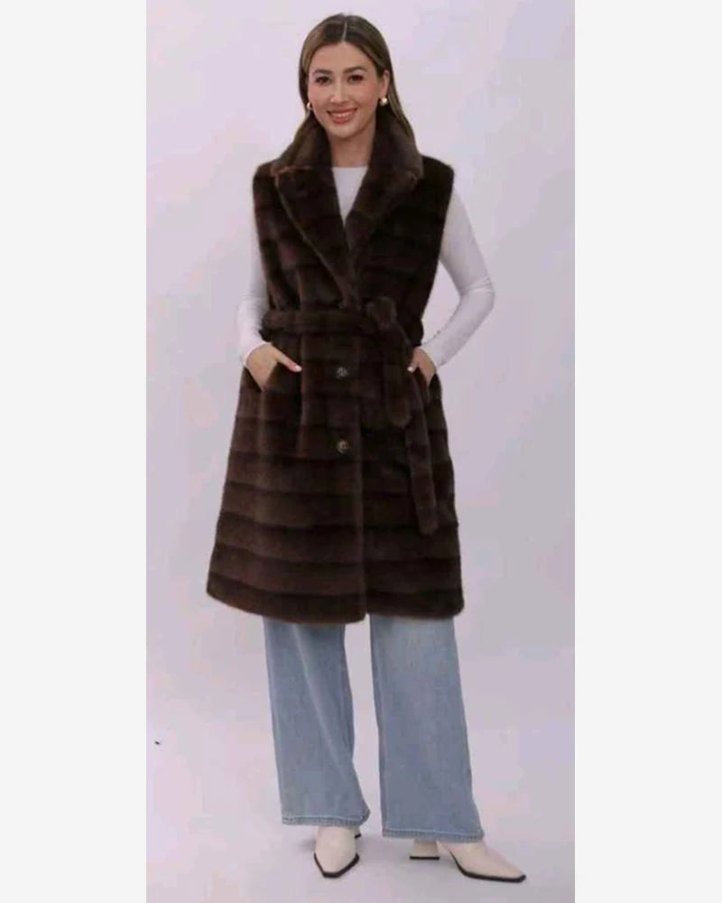 Ecopelliccia donna Miss Kiss marrone all'ingrosso modello SMR20035 - L&Y